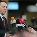 Sikorski: Rusiji bi već naredne godine mogli da ponestanu resursi