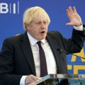 "Isteruje me šačica ljudi": Boris Džonson napušta parlament