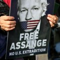 SAD dao garancije britanskom sudu za Assangeovo izručenje