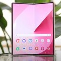 iOS 26 nagoveštava dolazak savitljivog iPhone-a! Važna promena koja zahteva pripremu aplikacija