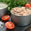 Otvorili ste tunjevinu iz konzerve? Evo koliko dugo sme da stoji u frižideru i kako da znate da se pokvarila