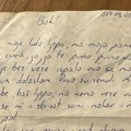 Ljubavno pismo iz 1986. nađeno na Mostu slobode, poslao ga vojnik iz Beograda: Reči su divne, traži se vlasnik