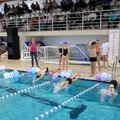 Pehari, medalje i paketići za mališane koji su ove godine naučili da plivaju