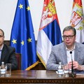 Vučić zamolio Macuta: Ili radite ili smena ministara, nema putovanja na egzotična mesta