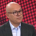 Poziv na ujedinjenje uz najveću trobojku Lider SNS Vučević uputio važan poziv građanima! Ovo su svi detalji veličanstvenog…