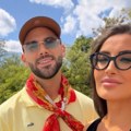 Pevač slavi razvod sa trudnom ljubavnicom: "Život je lep", Marko Gačić se nije pojavio na sudu, pa objavom iznenadio