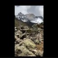 U Austriji se srušio vrh planine, kamere snimile katastrofu (VIDEO)