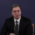 Predsednik Vučić razgovarao sa poznatim novinarom Takerom Karlsonom