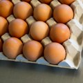 Pala cena jaja posle više meseci: Konačno pojeftinjenje, kupci jedva dočekali da osnovna namirnica ode nadole