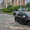 Nevreme napravilo potpuni haos: Nestvarne scene sa popularnog hrvatskog ostrva: Bujice vode na ulicama, saobraćaj blokiran…