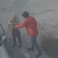 Nožem pretio devojci na autobuskoj stanici Mladić (26) opljačkao devojku u Zemunu