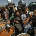 Izraelski Vrhovni sud: Vlada uskraćuje palestinskim zatvorenicima osnovne obroke