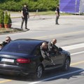 Pripadnici "Kobri" na vojnoj paradi: Izveden prikaz obezbeđenja ličnosti (VIDEO)
