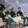 Upravo na Blic TV Uživo pevala sam im svadbu, zvali su me i na razvod Pevačica šokirala izjavom sa privatnog slavlja, pa…