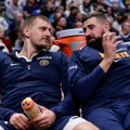 Šta se dešava u Denveru? Rizikovao karijeru da bi igrao sa Jokićem, a sad je "sklonjen"