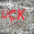 Grafiti OVK osvanuli kod Brnjaka: Još jedna u nizu provokacija upućena srpskom narodu