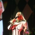Skandal na festivalu! Dara odbila da otpeva pesmu sa kolegom Ostao šokiran zbog njene odluke: "Pitajte njenog dečka da l' je…