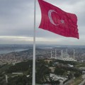 Napad na počasni konzulat Švedske u Turskoj, jedna turska službenica ranjena
