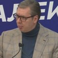 „Možete da dodate i Bodirogu i Topalka, sve ćemo da vas pobedimo“: Vučić se obratio na skupu SNS i zamolio ih da izađu…
