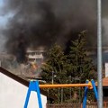Prvi snimci požara na Zvezdari: Zastrašujući kadrovi iz Beograda, crni dim vidi se iz svih delova grada