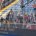 Ekskluzivni snimak tuče navijača: Pazarac preskočio ogradu, Poljaci probili “kavez”, a onda je nastao haos!