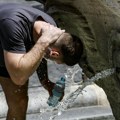 Zbog vrućine nam stradaju hormoni: Stručnjaci objašnjavaju sve simptome