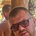 Janjuš sa ćerkom na Adi Bojani Provodio se na plaži sa Milicom Veličković, pa pokazao šta rade Kruna i on: U prvom planu…