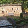 Lopardince sprema feštu: Bik na ražnju, prasići, jagnje i cisterna piva