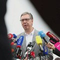Kec u rukavu ili gubitnička propaganda: Da li je moguće da se Vučić i SNS vrate na vlast?
