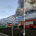 Eksplozija u Rusiji: Dim prekrio nebo u Sankt Peterburgu, vatra zahvatila 1.400 kvadratnih metara