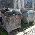 Čitaoci javljaju: Opet prepuni kontejneri i kante u Selu Grdelica, Tupalovcu i Kozaru