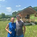 Od gradske vreve do pčelinjaka: Terapija iz košnica u podnožju planine Jelice čačanskog sela Ježevica