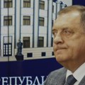 Dodiku oduzet mandat: Prvo se oglasio psovkom a onda poručio da "predaja nije opcija"
