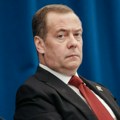 Medvedev: Kraj sukoba znači kraj režima u Kijevu