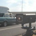 Uskoro novi radari na srpskim putevima: Snimaće i kad pričate telefonom, kazne stižu automatski