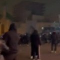 Pogledajte haos u Iranu: Najmanje 48 mrtvih - gore ulice, traže smenu vlasti! (foto / video)