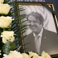 (Foto) Umro Milan Milanović, održana komemoracija našem ambasadoru: Oglasio se Dačić