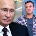 "Traje sat i 40 minuta": Navaljni: Ispred ćelije mi već 100 dana puštaju isti putinov govor