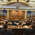 (VIDEO) Zbog čega je umalo izbila tuča u Skupštini Crne Gore?
