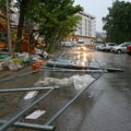 Banjaluku zahvatilo olujno nevreme sa kišom i gradom: Na snazi crveni meteoalarm na području cele BiH