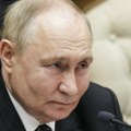 Putin pod strogim merama obezbeđenja Pojačana pratnja ruskog predsednika, Peskov otkrio šta se dešava