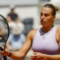 Sabalenka i Kostjuk u osmini finala turnira u Rimu