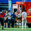 Drama na terenu! Stefan završio na travi posle brutalnog udarca u glavu! Šok i neverica na tribinama - njega prevezli u…