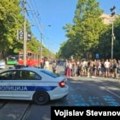 Protestna kolona iz Zemuna krenula ka Gazeli