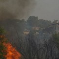Dve osobe izgorele žive! Katastrofa na Kipru, požar guta sve pred sobom, evakuišu se meštani