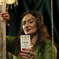 Romski horoskop za novembar 2025: Dugi bodež otkriva laž, Točak pravi sudbinski zaokret, Vencu se ispunjava želja