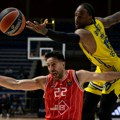 Micić rasturio Makabi - Hapoel izbegao "metlu"!