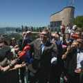 SRCE: Dok kosovska vlast ruši srpsku imovinu na jezeru Gazivode, Vučić se veseli uz trubače