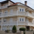 Gastarbajter u Nemačkoj zaradio za kuću na tri sprata na Balkanu - ali supruga i deca ne žele da napuste Nemačku: "Ne trošite…