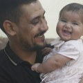Afra zdrava i vesela: Beba iz sirijskih ruševina navršila šest meseci